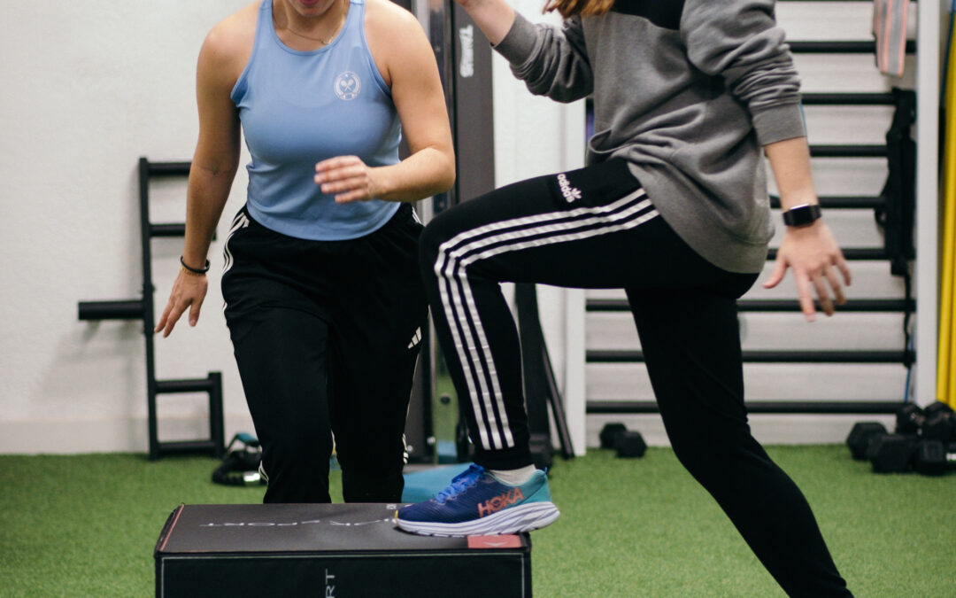 Cómo volver a entrenar tras una lesión: pasos, errores comunes y cuándo acudir a un profesional